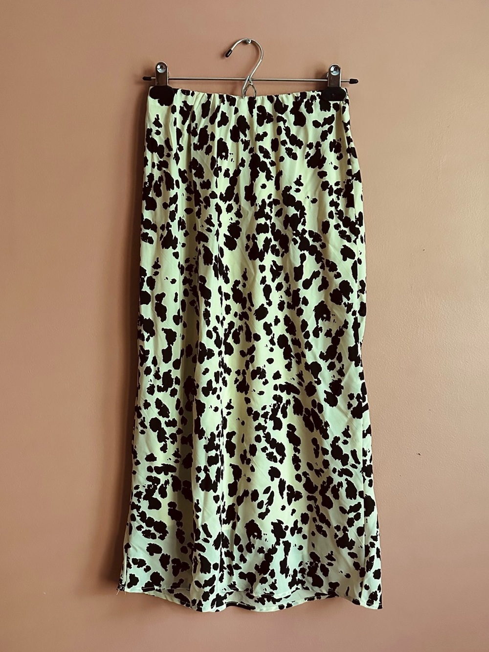 Japna Cream and Black Spotted Midi Skirt